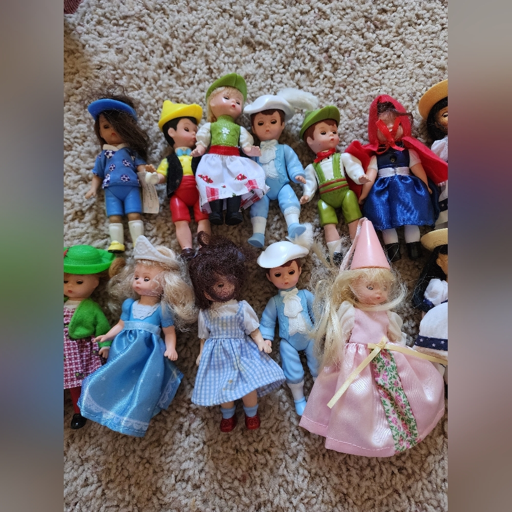 Mcdonalds Y2k Madame Alexandar Doll Lot